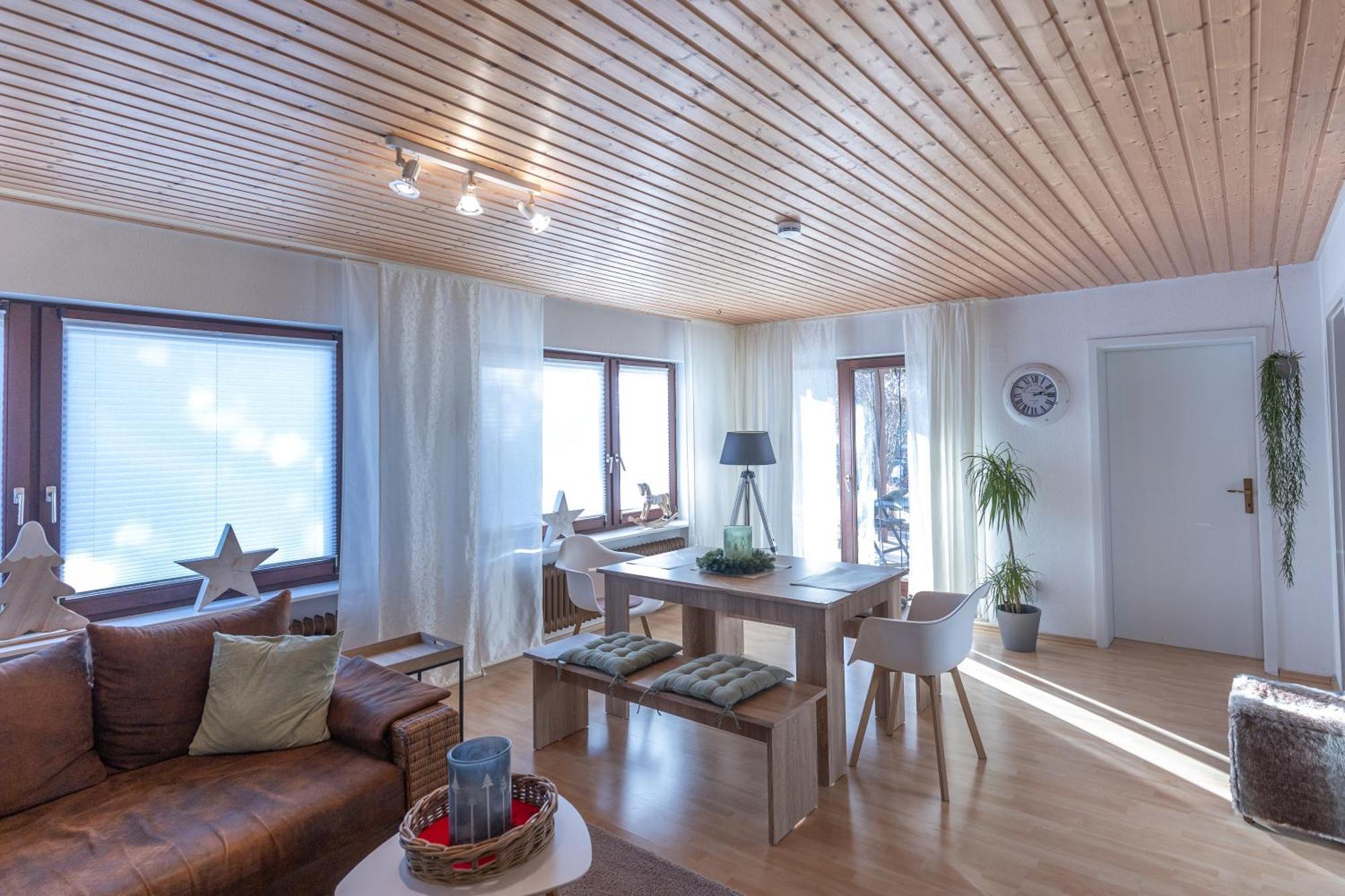 Elw, Sep. Eingang, Ueberdachte Terrasse, Naehe Backnang Lejlighed Althutte Eksteriør billede